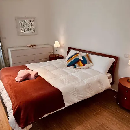 Nel Cuore Di Мольфетта